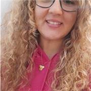 Diplomata liceo biologio con voto 100/100,effettuo doposcuola elementari medie e superiori